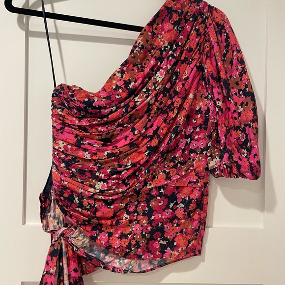 Amanda Uprichard bexley one shoulder top. - Picture 2 of 4